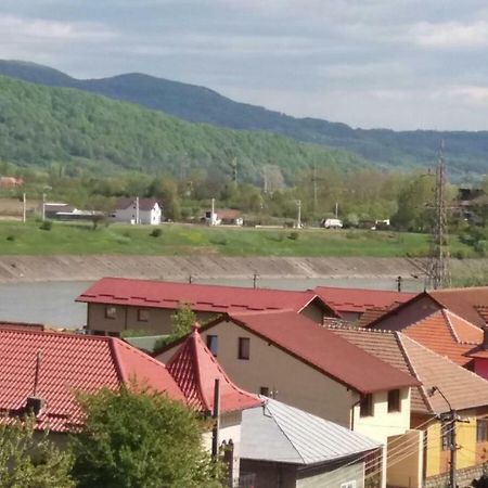 Apartament Cu 2 Camere Călimăneşti 外观 照片