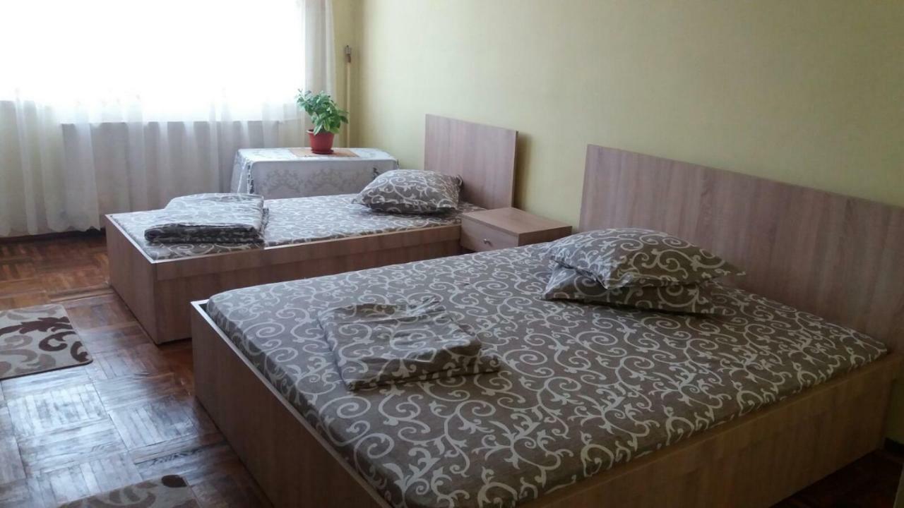 Apartament Cu 2 Camere Călimăneşti 外观 照片