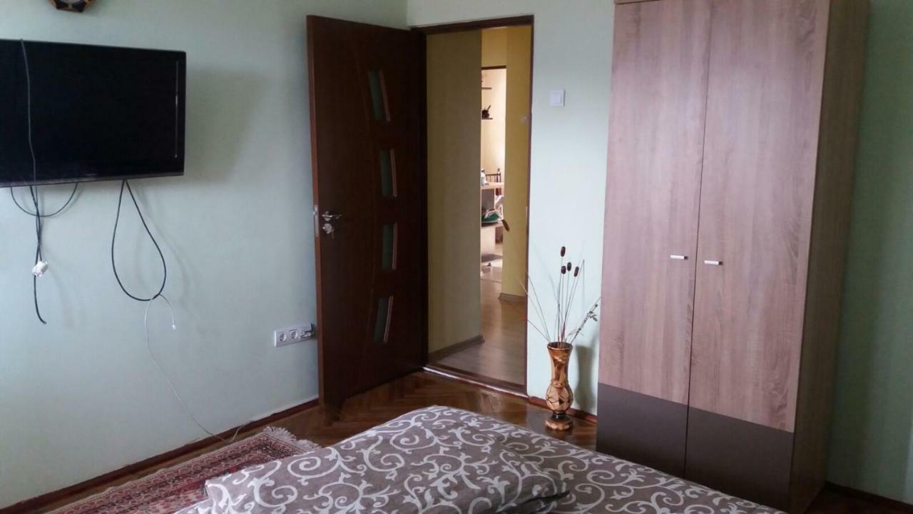 Apartament Cu 2 Camere Călimăneşti 外观 照片